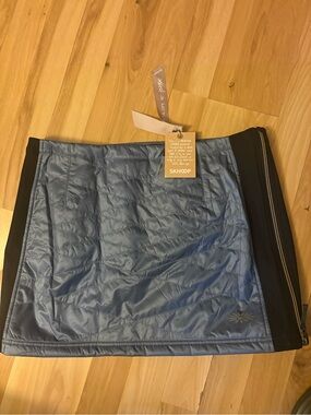 SKHOOP Blue Quilted Mini Skirt with Side Zip
